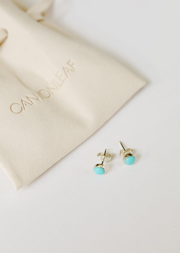 Sterling Silver + Kingman Turquoise Stud Earrings || Classic ||