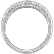 Éternelle 14k Gold Pavé Ring