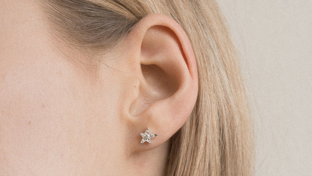 18K Gold Single Star Diamond Earring