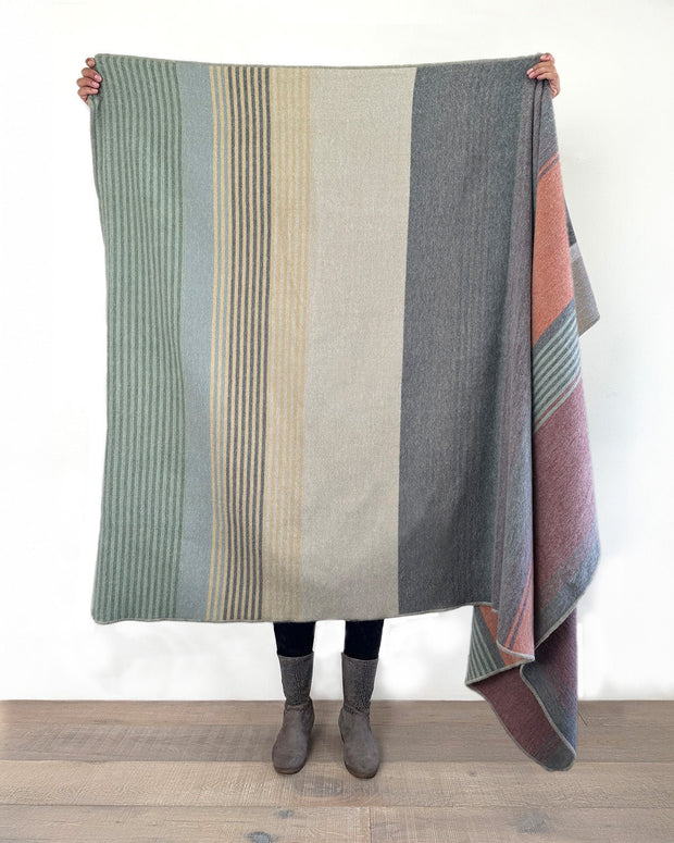 Alpaca Throw Blanket - Spectrum