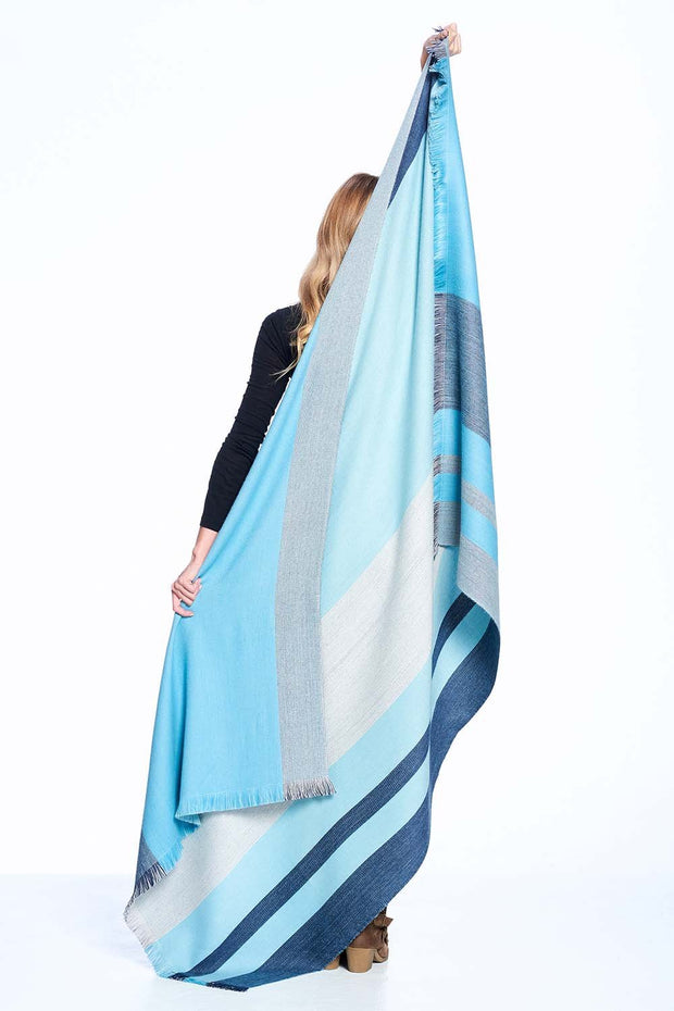 Best Reversible  Alpaca Throw Blanket - Cool Agave