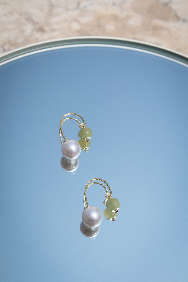 Ana — Pearl jade thread earrings